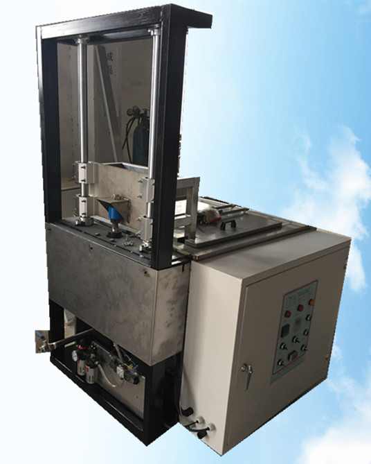 �β�ģ������ʽ������ϴ�C(j��)���(d��ng)�����C(j��)��(g��u)