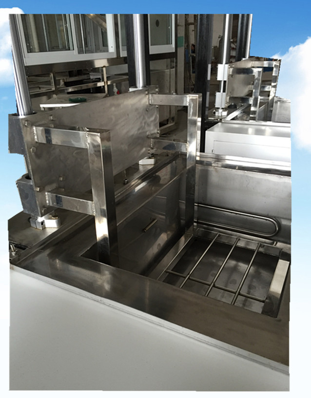 �β�ģ������ʽ������ϴ�C(j��)���P��м�